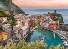 Load image into Gallery viewer, 1000 Piece Jigsaw Puzzle - Vernazza Sunset
